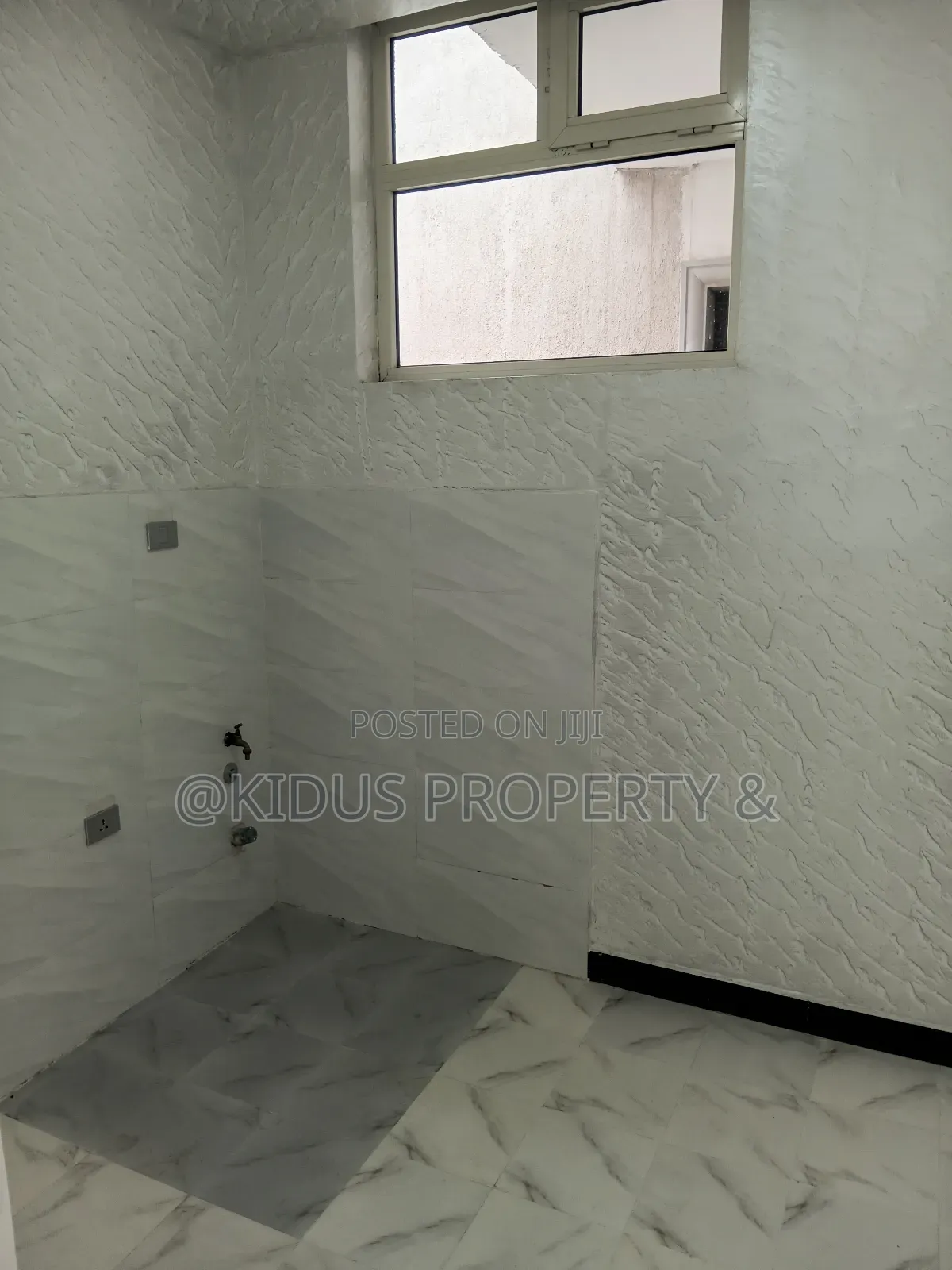 3bdrm Apartment in Varenero, Nifas Silk-Lafto for rent