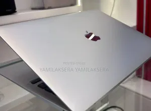 New Laptop Apple MacBook Air 2020 M1 8GB Apple M1 SSD 256GB