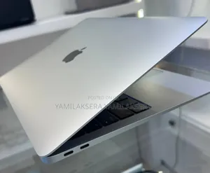New Laptop Apple MacBook Air 2020 M1 8GB Apple M1 SSD 256GB