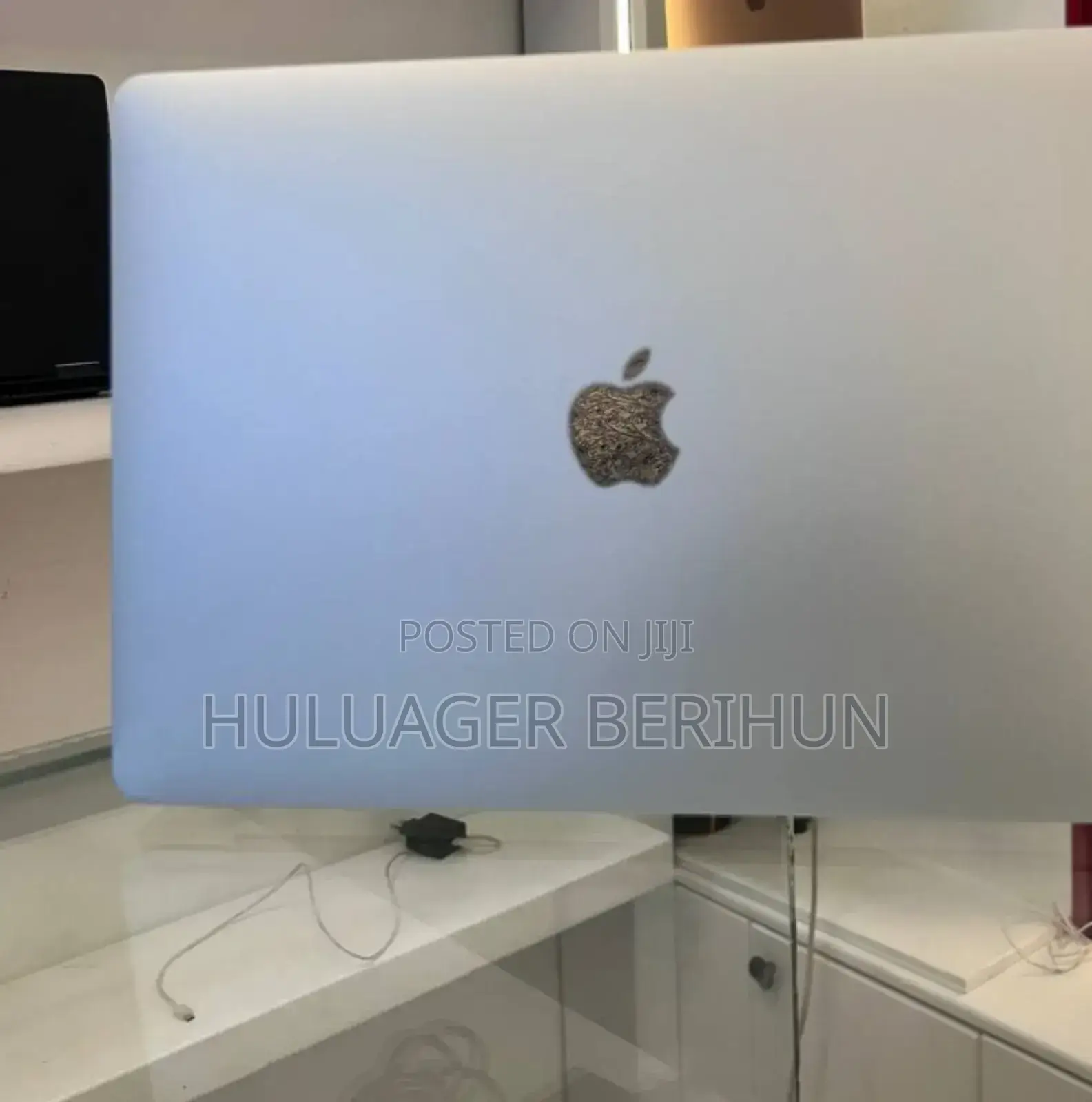 New Laptop Apple MacBook Air 2020 M1 16GB Apple M1 SSD 256GB