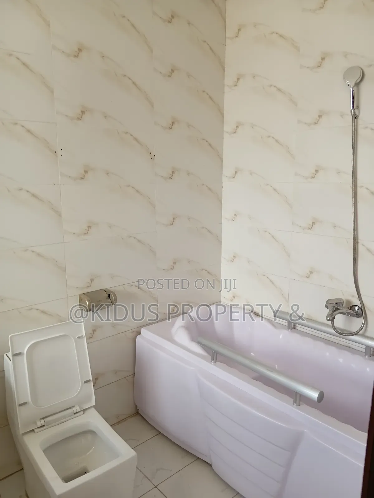 3bdrm Apartment in German, Nifas Silk-Lafto for rent