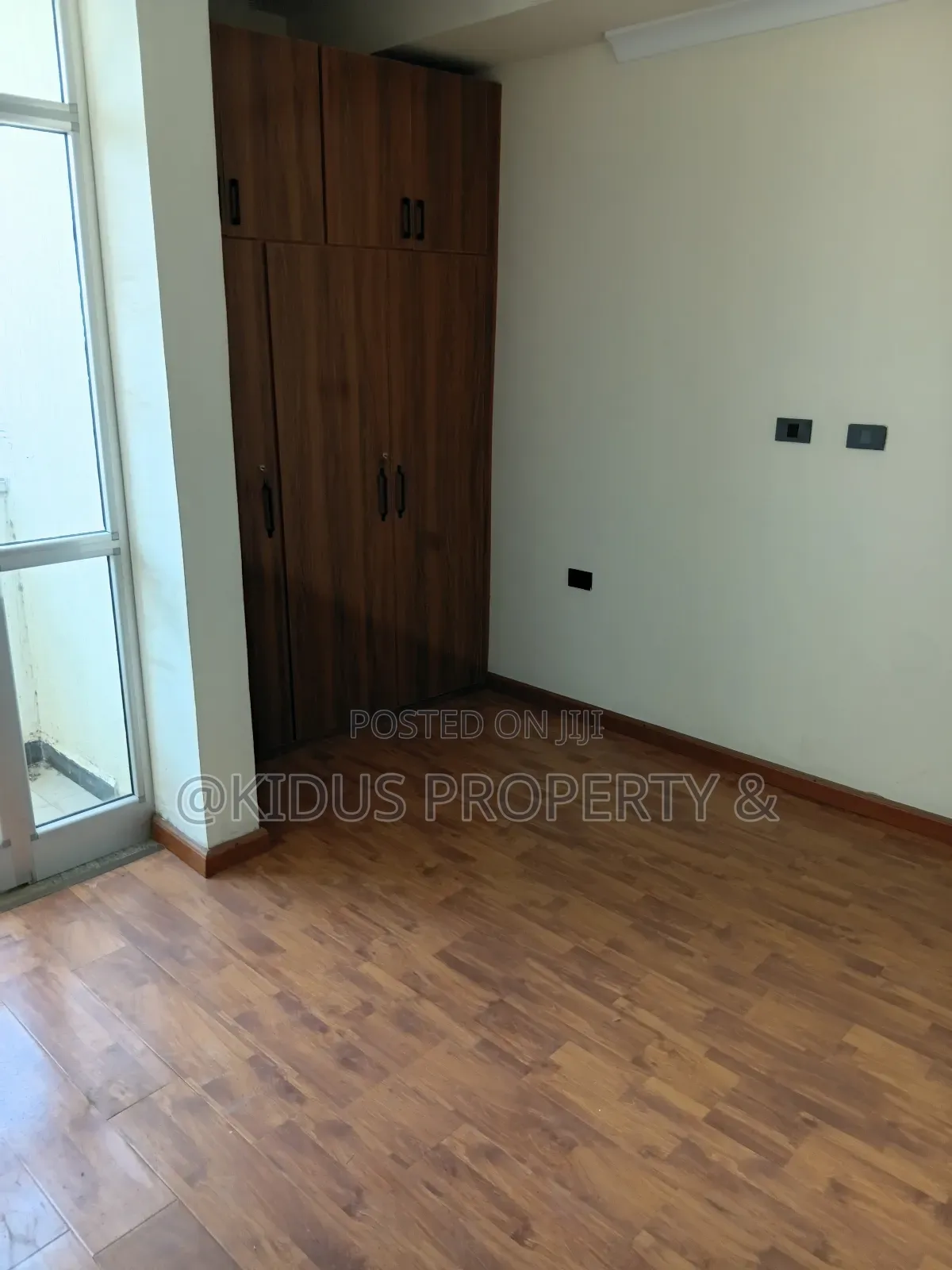 3bdrm Apartment in German, Nifas Silk-Lafto for rent
