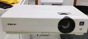 Sony Projector VPL-Dx100