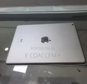 New Apple iPad Air 64 GB Silver