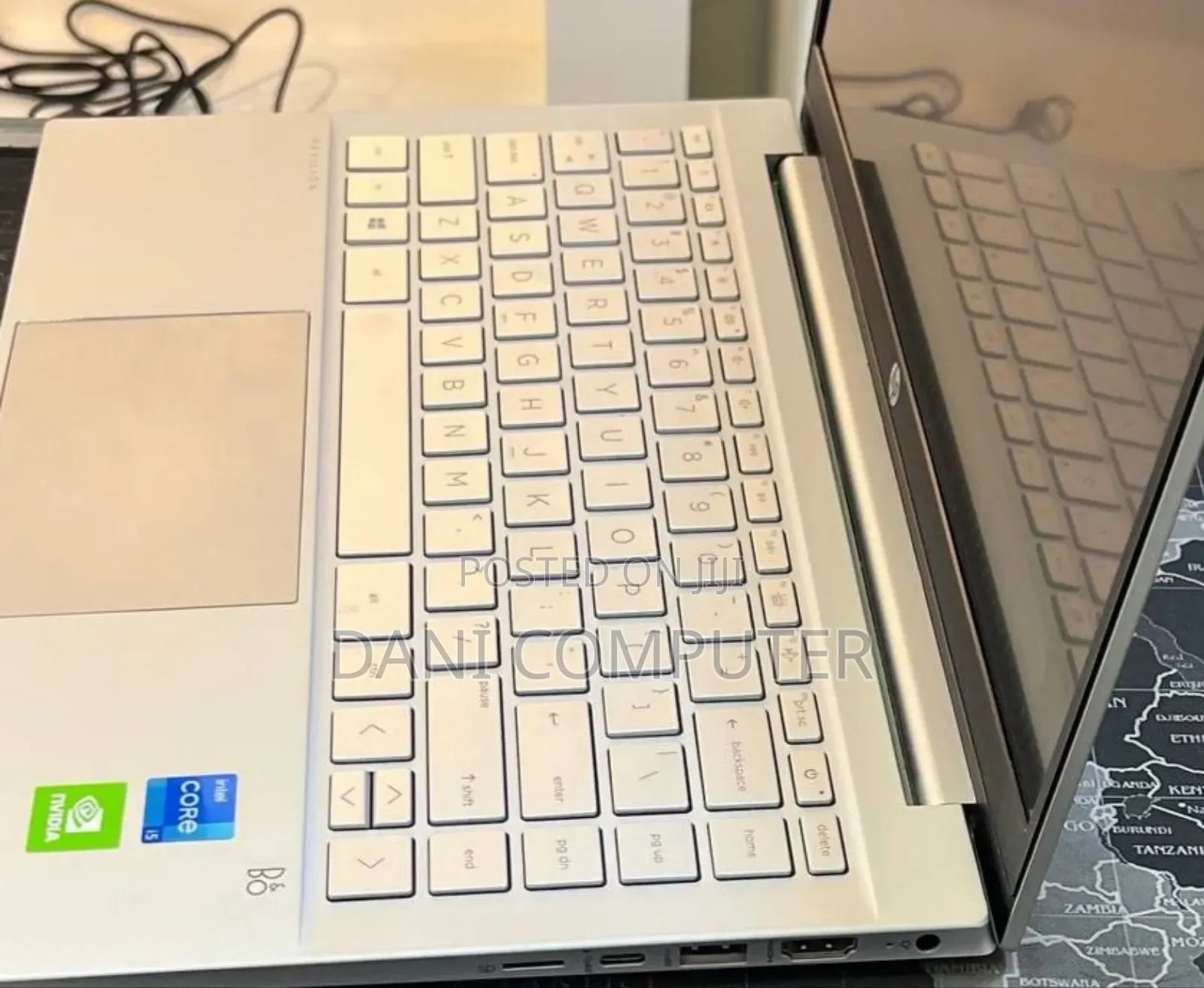 New Laptop HP EliteBook 1040 G8 16GB Intel Core i7 SSD 512GB