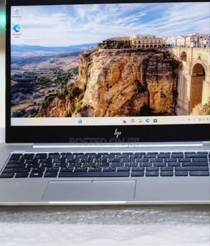 New Laptop HP 16GB AMD Ryzen 5 SSD 512GB