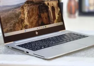 New Laptop HP 16GB AMD Ryzen 5 SSD 512GB