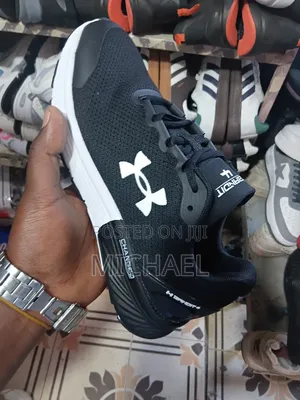For Man's Fashion Shoes