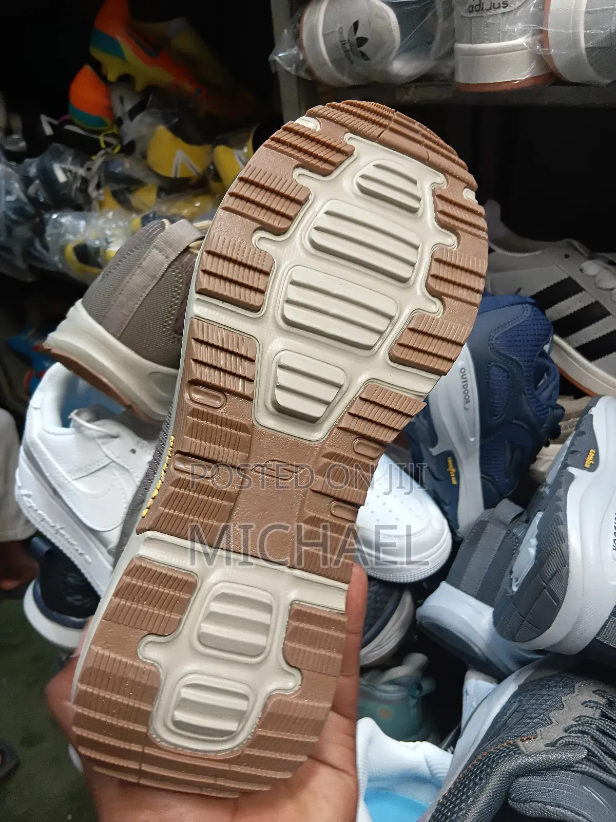 Sskechers Shoes