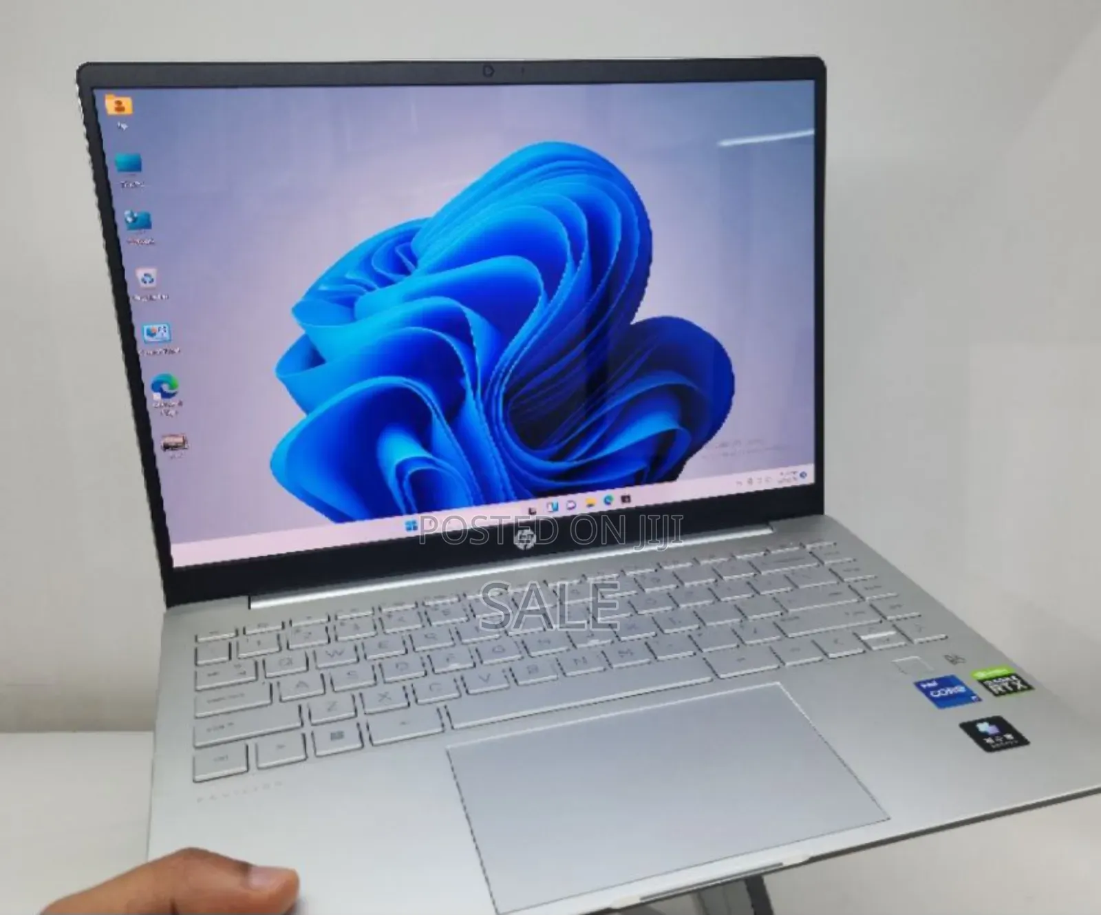 New Laptop HP Pavilion 15 16GB Intel Core i7 SSD 512GB