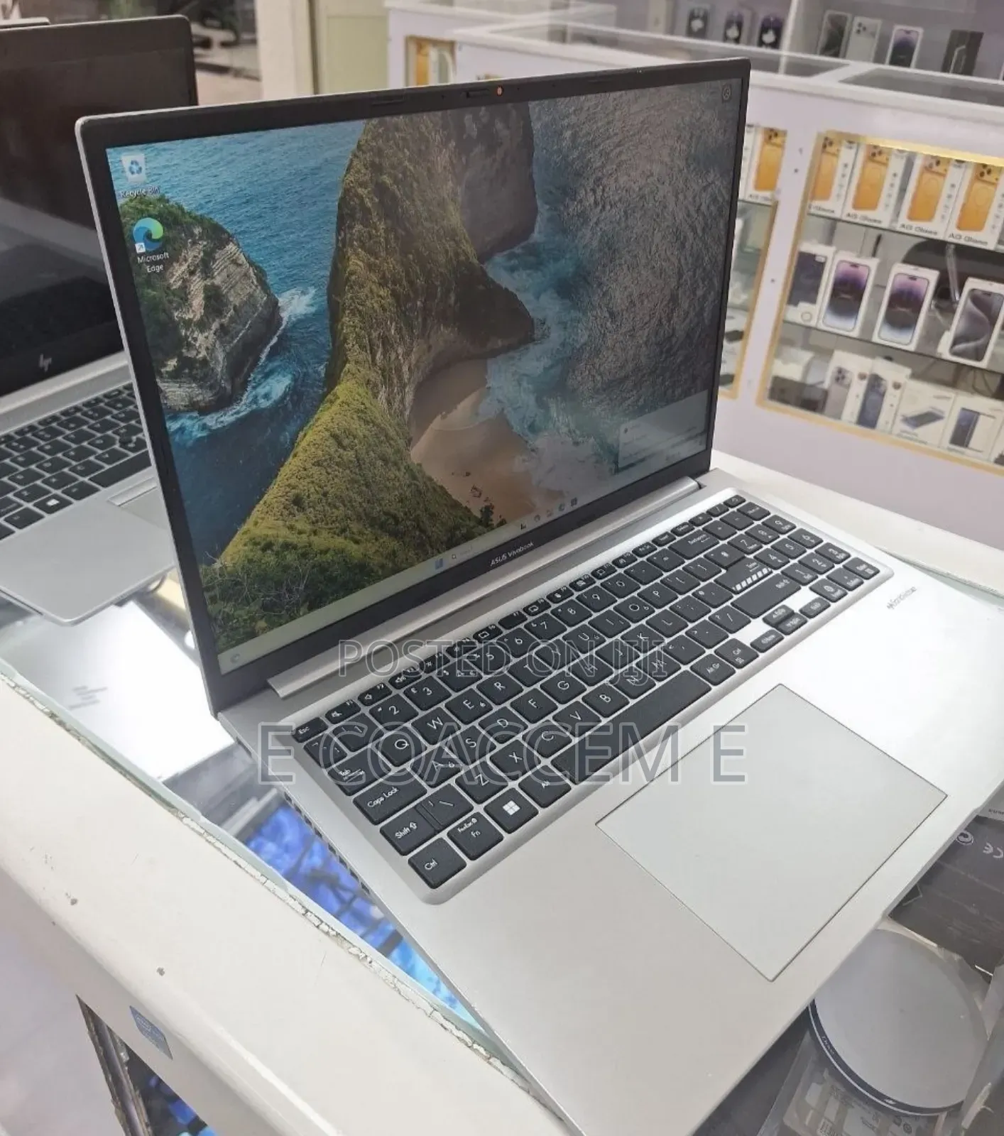 New Laptop Asus 8GB Intel Core i3 SSD 256GB
