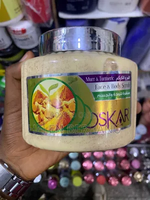 Oskar Care Gold Face Body Scrub – Luxury Glow (500ml)