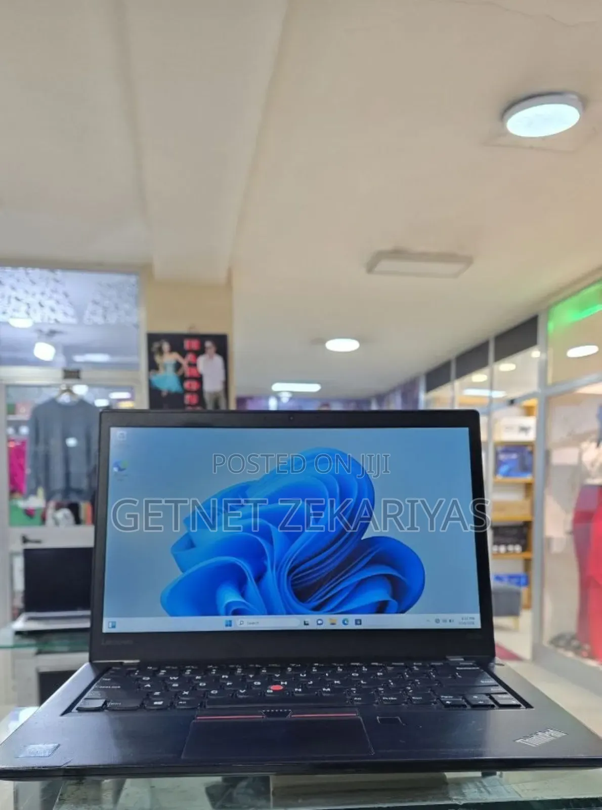 New Laptop Lenovo ThinkPad T470s 8GB Intel Core i5 SSD 256GB
