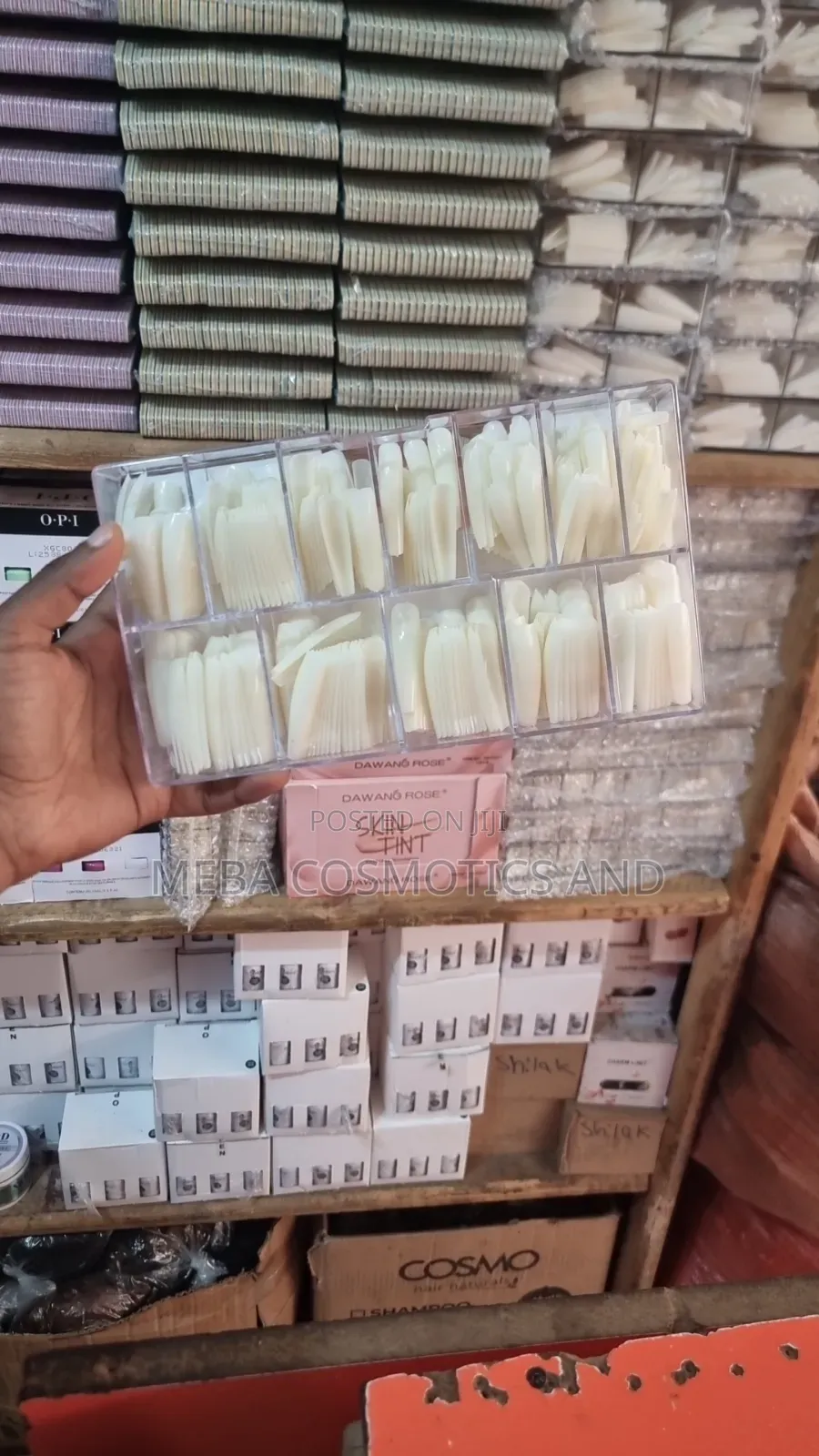 Box Nail (ጥፍር)