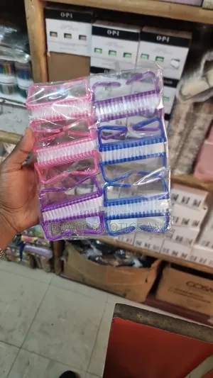 Washing Brush (ማጠቢያ ብሩሽ)