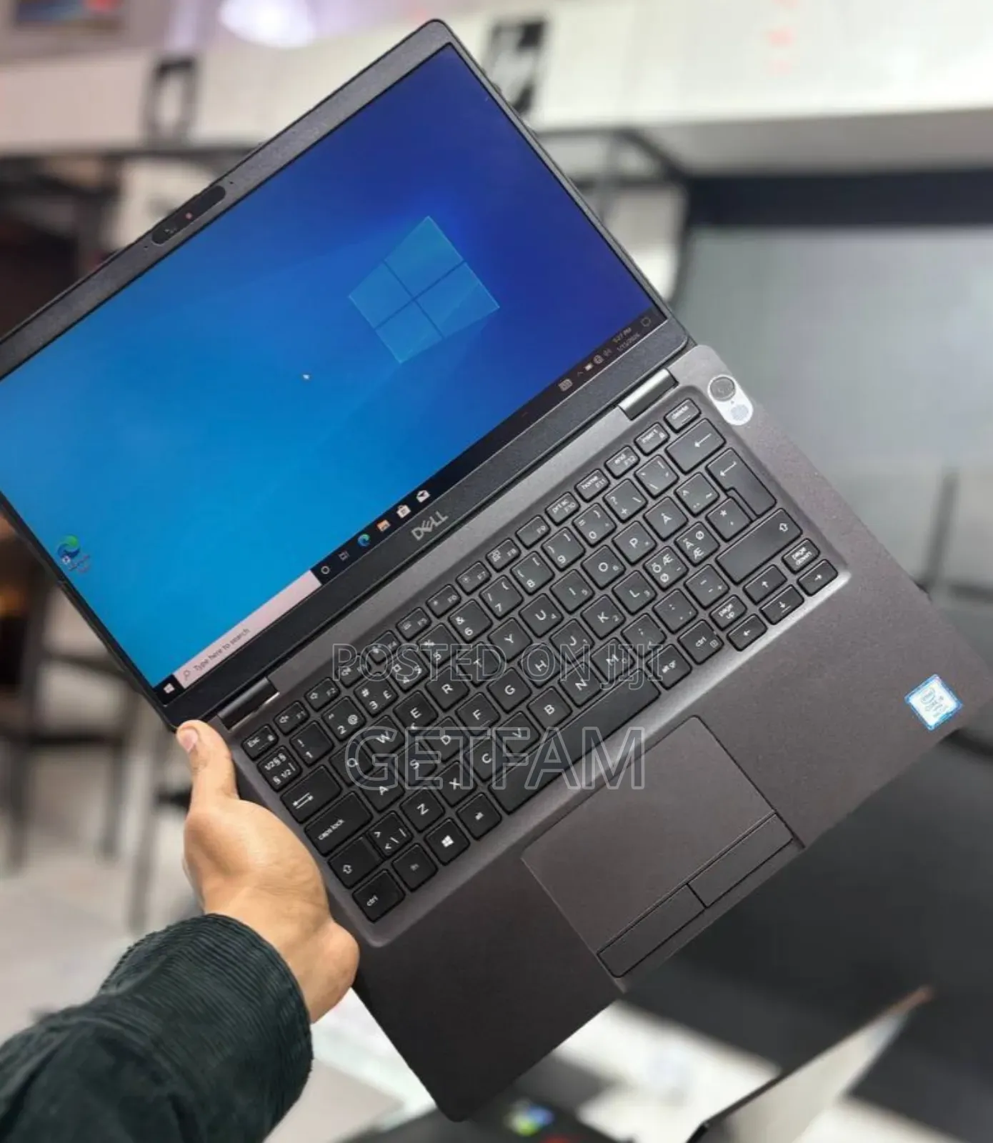 New Laptop Dell Latitude 5300 8GB Intel Core i5 SSD 256GB
