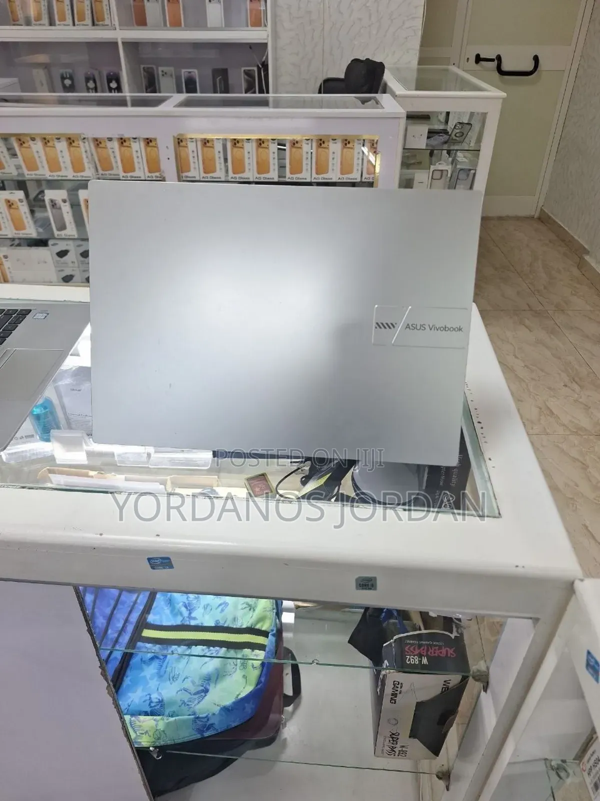 New Laptop Asus VivoBook 15 X505BA 8GB Intel Core i3 SSD 256GB