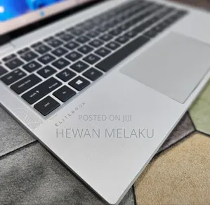 New Laptop HP EliteBook 1040 G8 16GB Intel Core i7 SSD 512GB