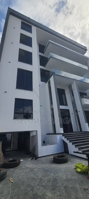 16bdrm House In Adis Ababa, Yeka For Sale
