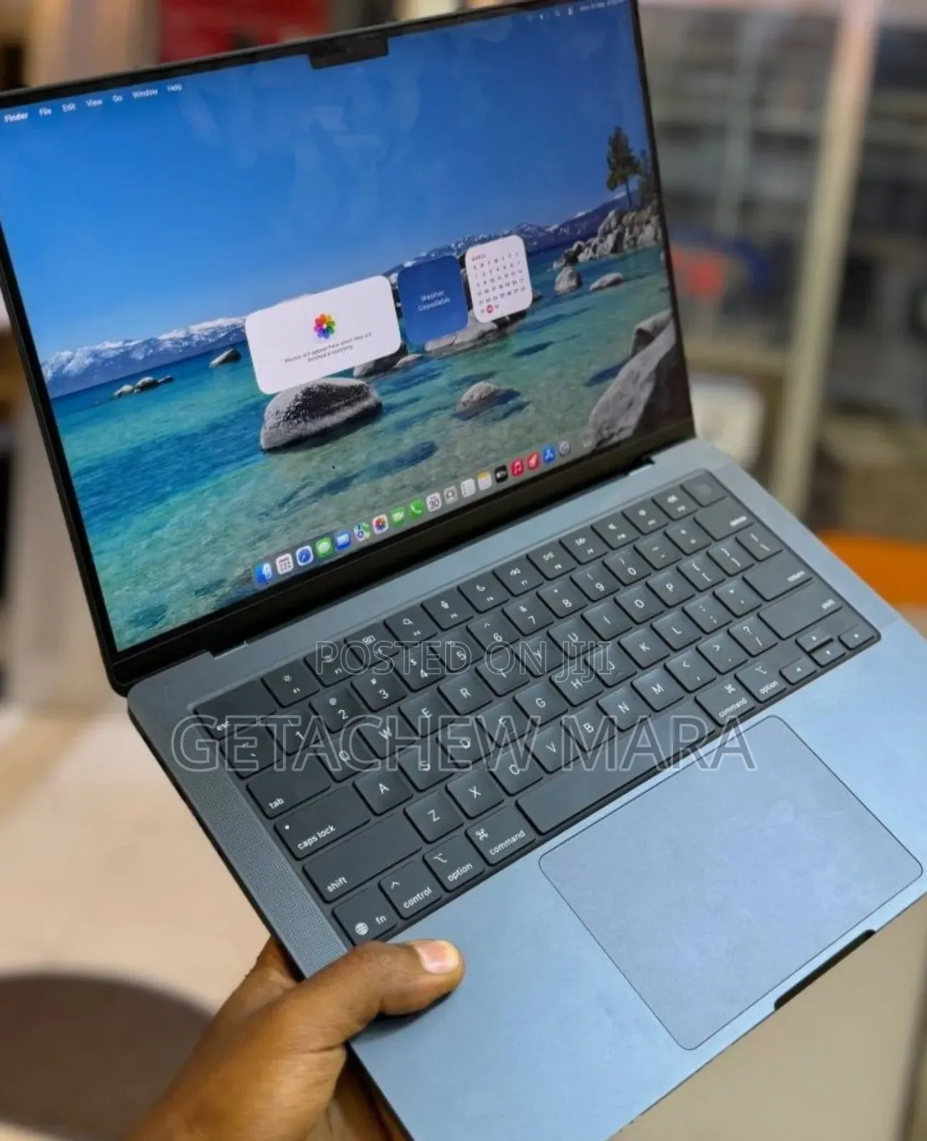 New Laptop Apple Macbook Pro 2025 M5 14-inch 16GB Apple M5 SSD 512GB