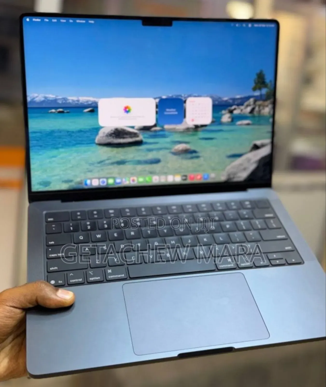 New Laptop Apple Macbook Pro 2025 M5 14-inch 16GB Apple M5 SSD 512GB