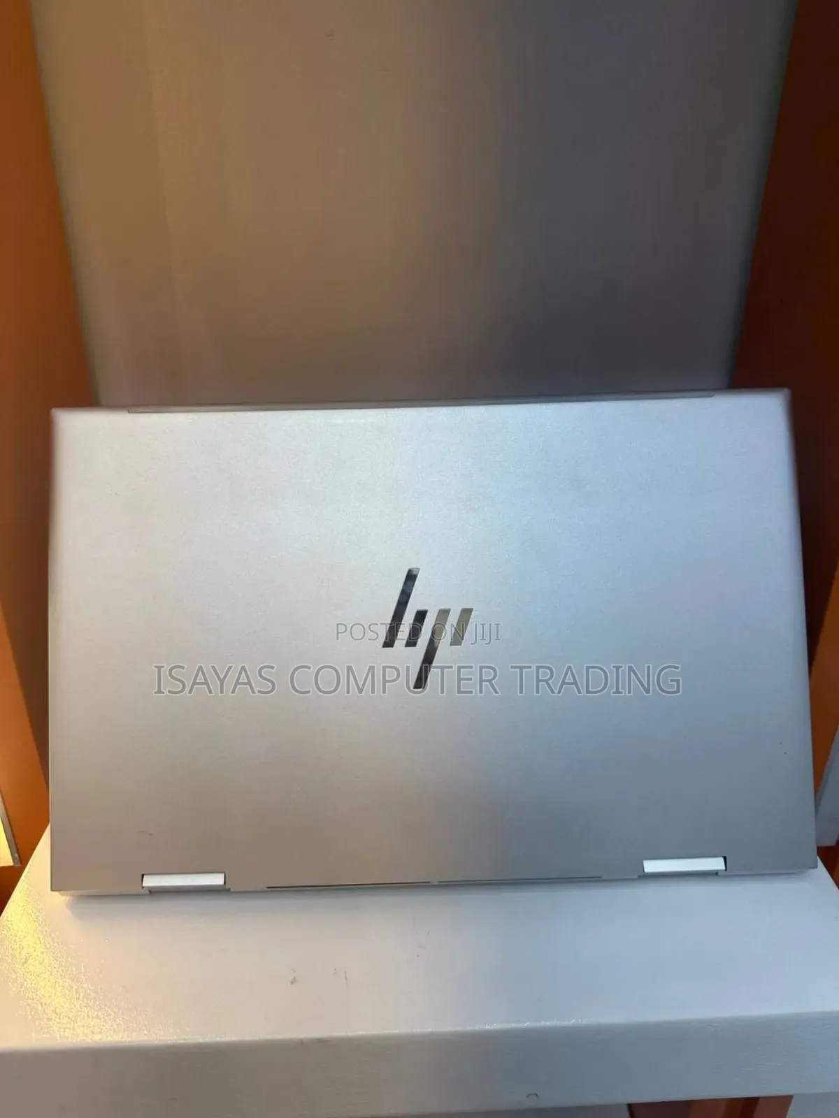 New Laptop HP Envy X360 8GB Intel Core i7 SSD 1T