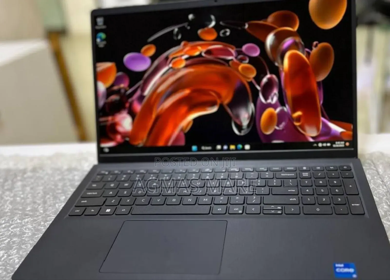 New Laptop Dell Vostro 3520 16GB Intel Core i5 HDD 1T