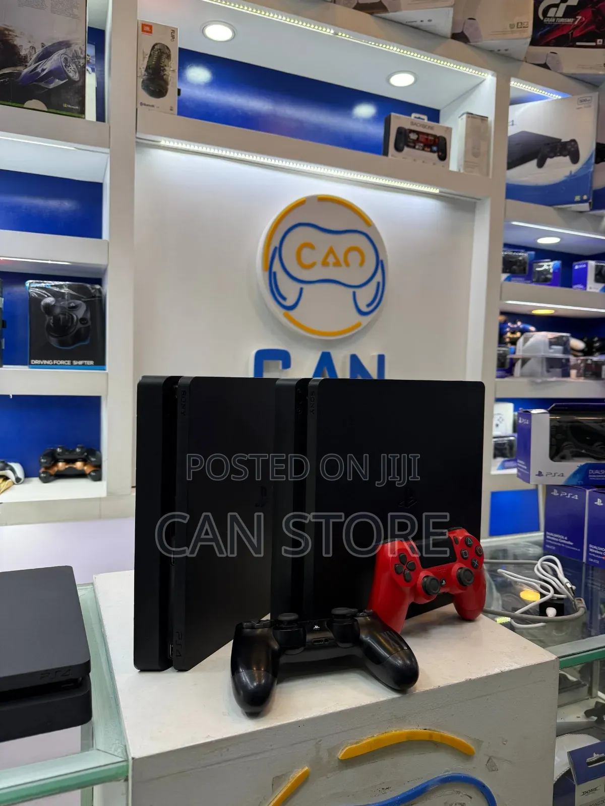 Playstation 4 (P S 4 S L I M)