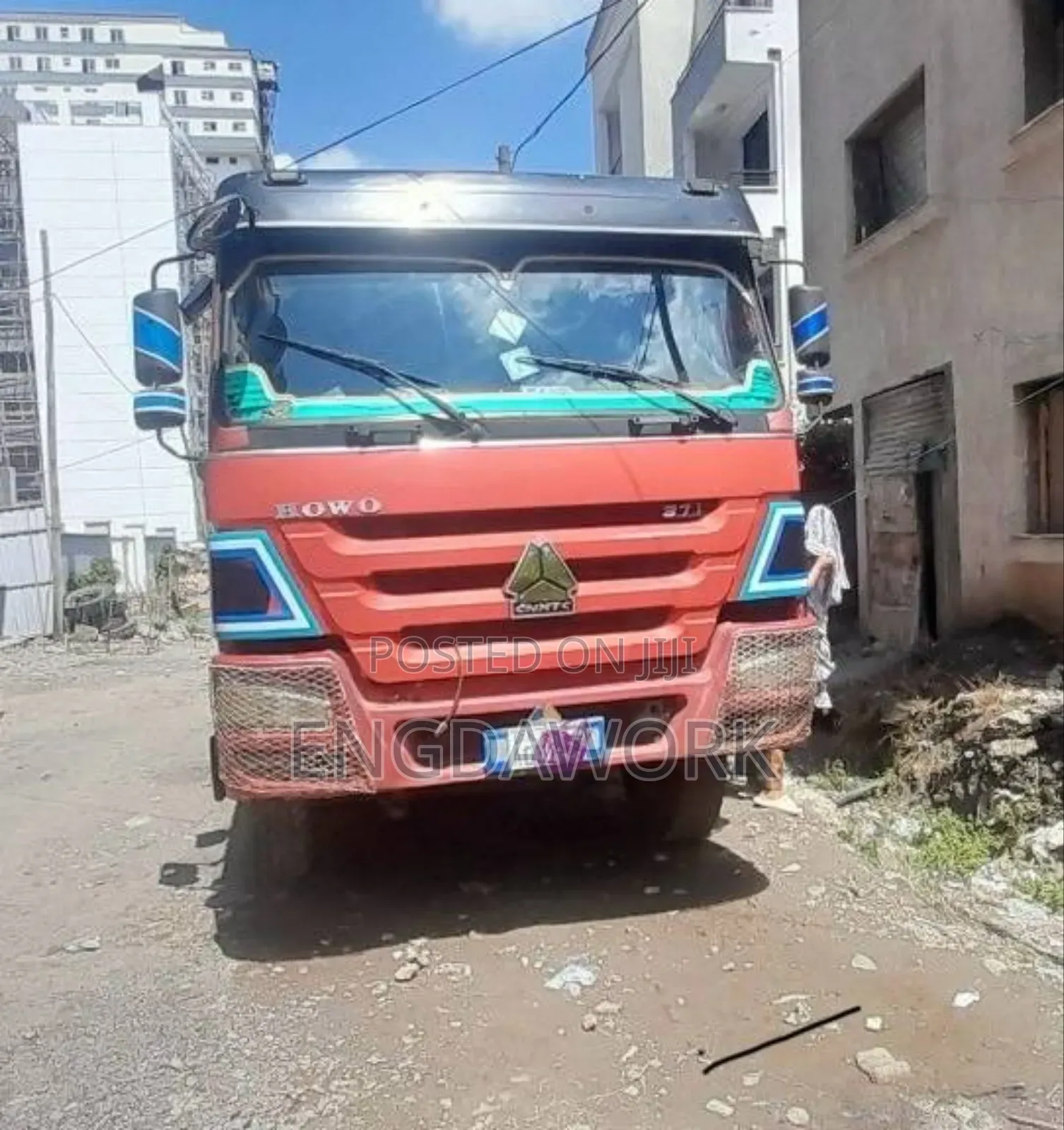 የሚሸጥ ሲኖ ትራክ