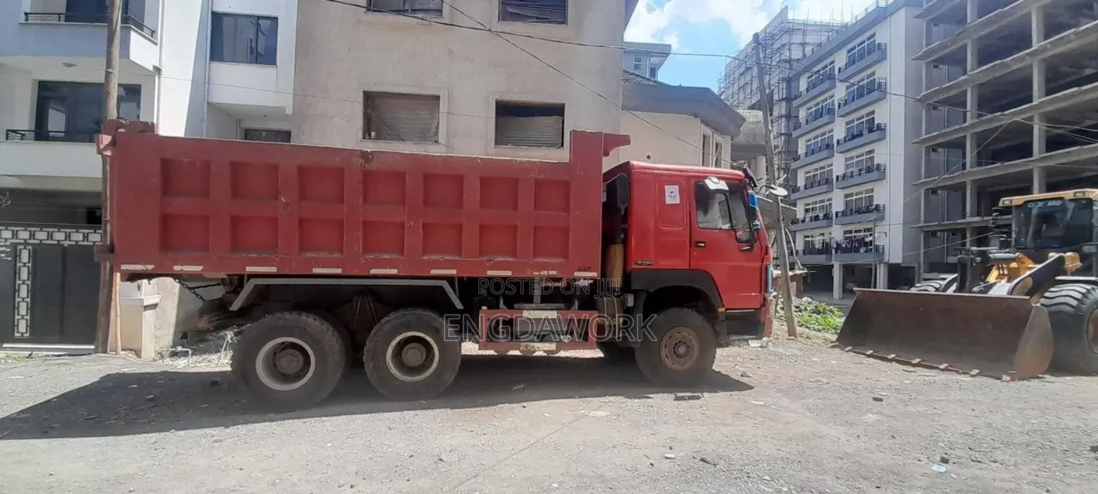 የሚሸጥ ሲኖ ትራክ