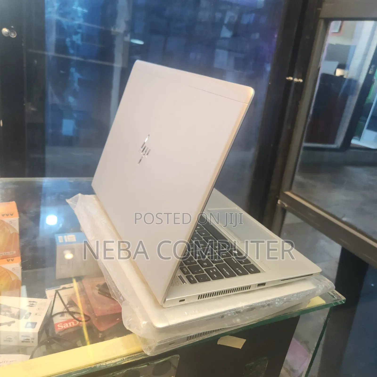 New Laptop HP EliteBook 840 16GB Intel Core i5 SSD 512GB