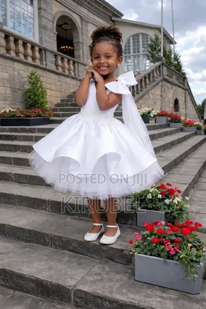 Elegant White Kids Dress With Bow Detail – Dyk Kids (Made to Order)