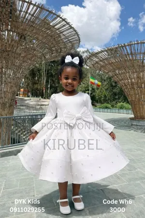 Elegant White Girls Party Dress With Pearl Details Big Bow