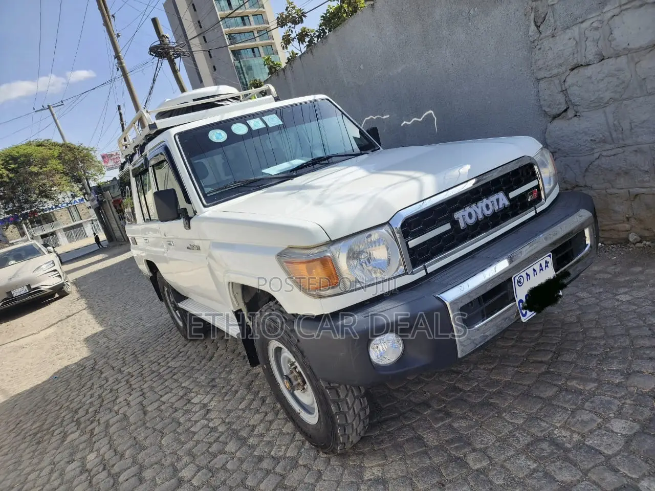Toyota Land Cruiser 2014 White
