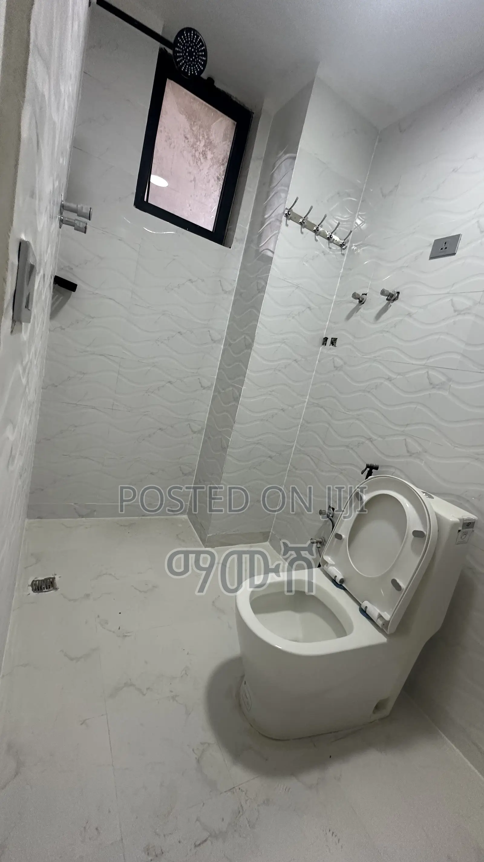 Furnished 3bdrm Condo in አያት, Bole for rent