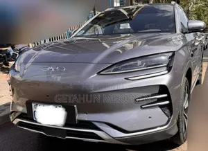 BYD Song Plus 2025 Gray