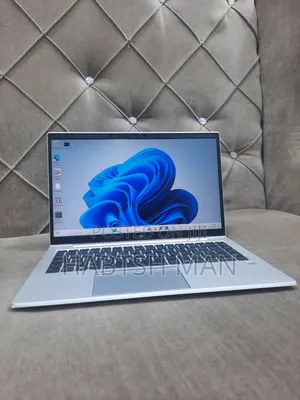 New Laptop HP EliteBook 840 G8 16GB Intel Core i7 SSD 512GB