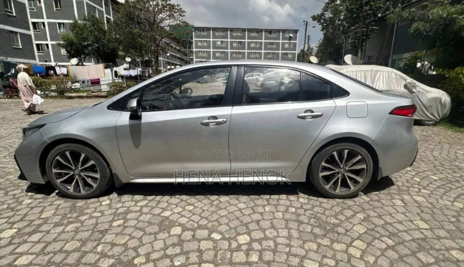 Toyota Corolla 2022 Silver