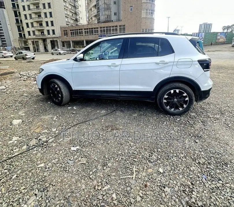 Volkswagen T-Cross 2021 White