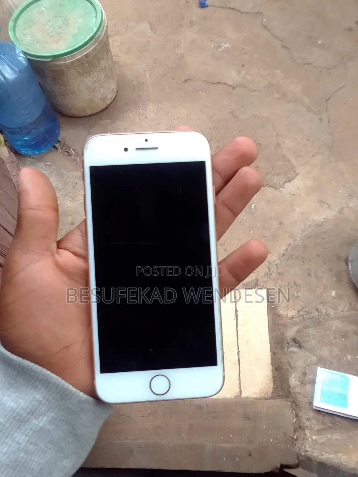 Apple iPhone 8 64 GB Gold
