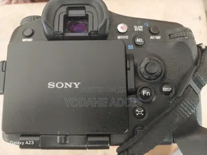 Sony Alpha 77 Camera