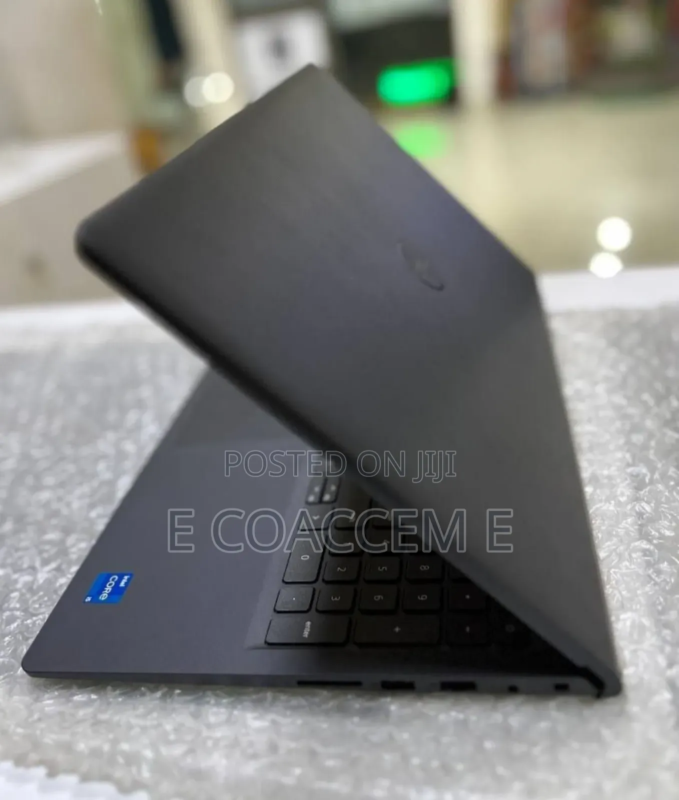 New Laptop Dell 8GB Intel Core i5 HDD 1T