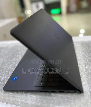 New Laptop Dell 8GB Intel Core i5 HDD 1T