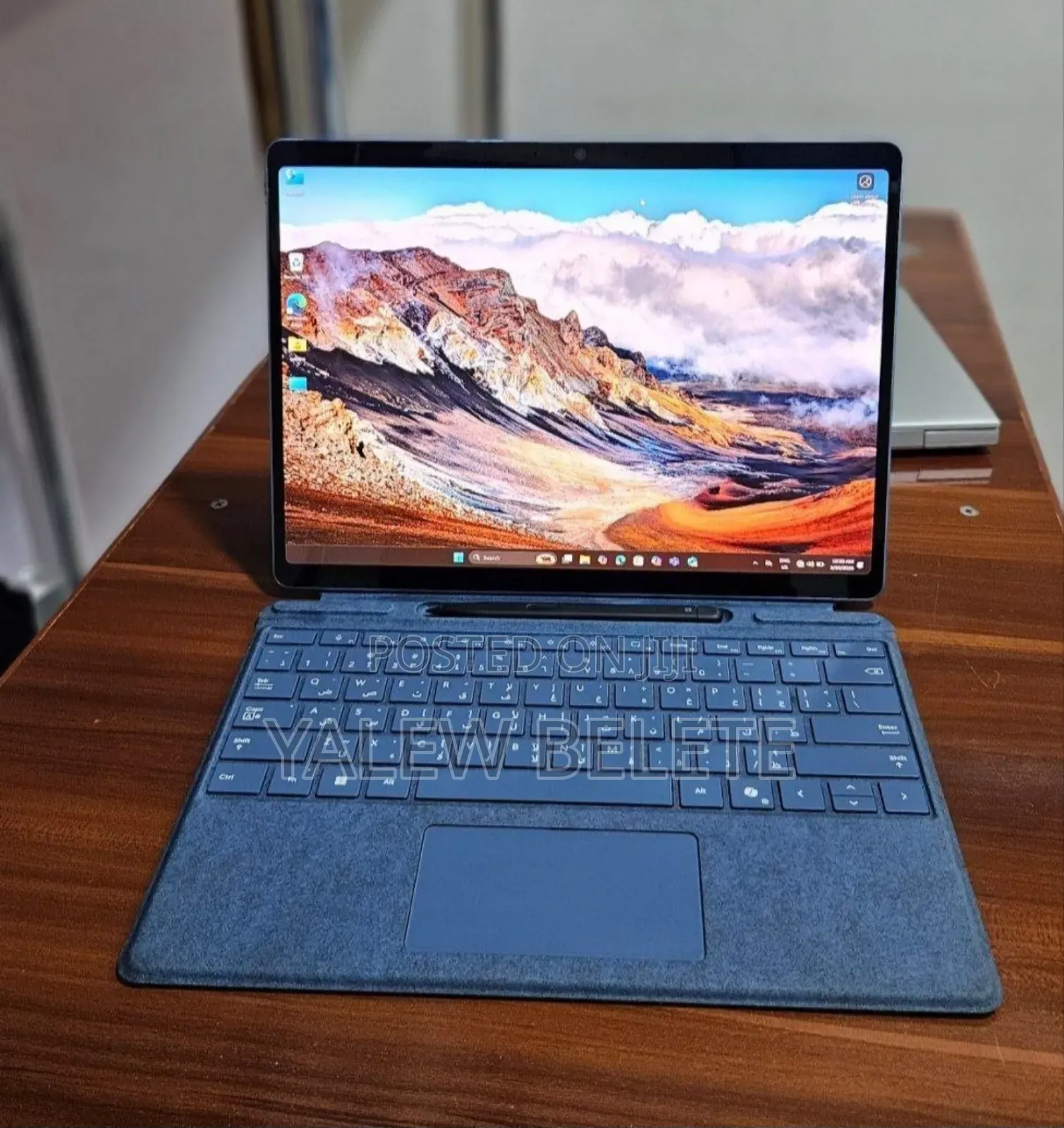 New Microsoft Surface Pro 16GB Qualcomm Snapdragon X Elite SSD 512GB
