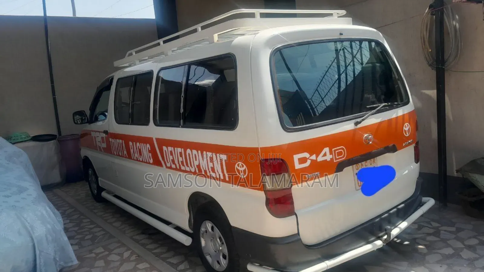 Toyota Grand HiAce 2008 White