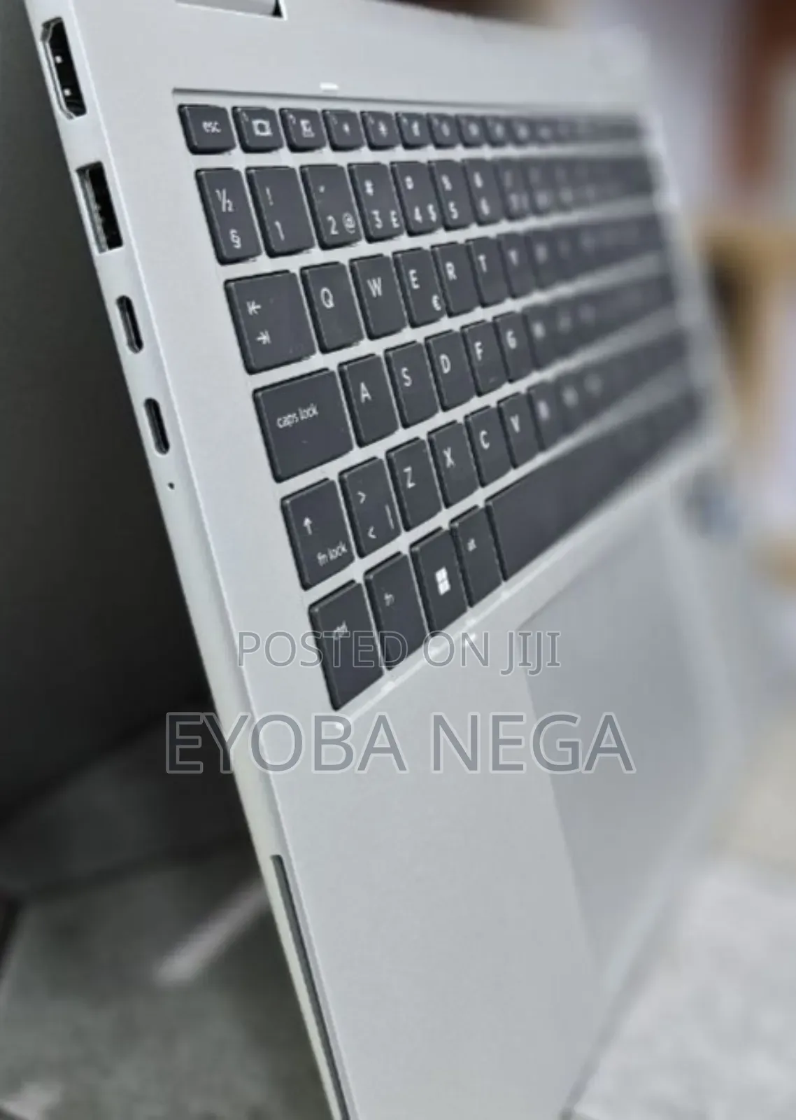 New Laptop HP EliteBook X360 1030 16GB Intel Core i5 SSD 512GB