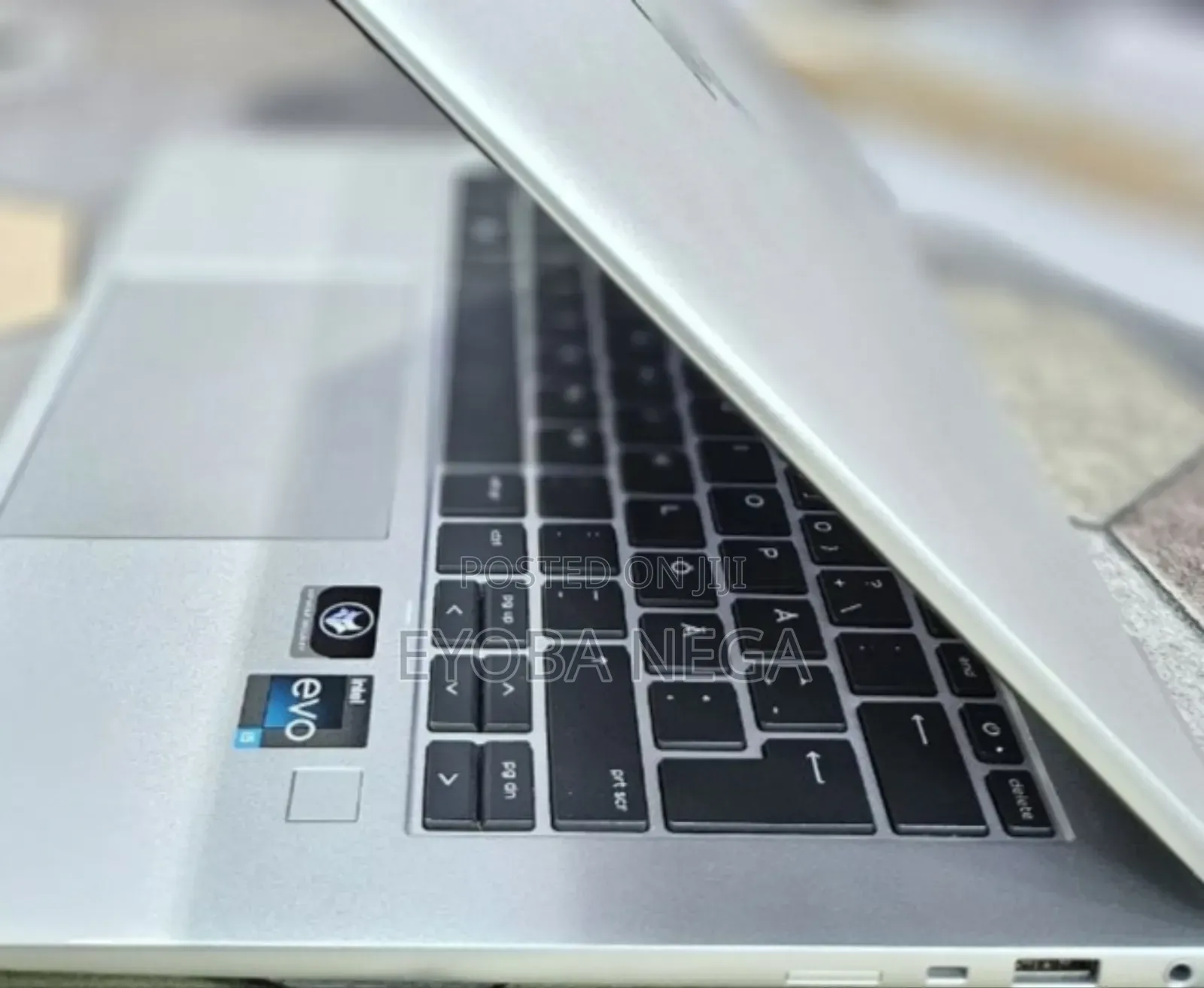New Laptop HP EliteBook X360 1030 16GB Intel Core i5 SSD 512GB