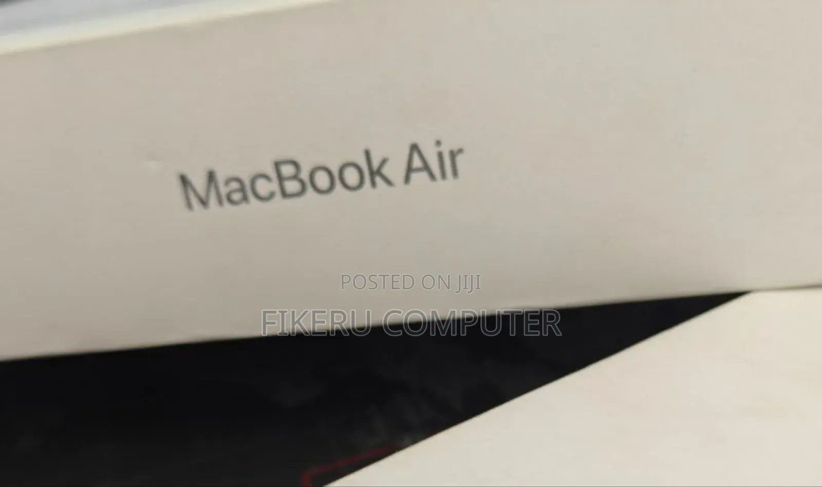 New Laptop Apple MacBook Air 2025 M4 15-inch 16GB Apple M4 SSD 512GB