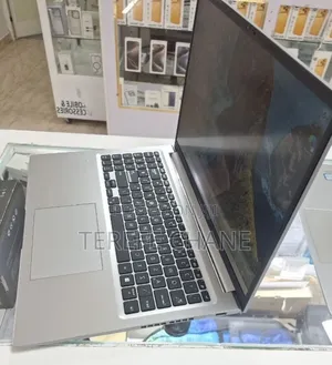 New Laptop Asus VivoBook 15 X505BA 8GB Intel Core i3 SSD 256GB
