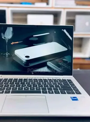 New Laptop HP EliteBook x360 1030 G8 16GB Intel Core i7 SSD 512GB